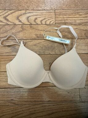 SKIMS Fits Everybody Seamless Nude T-Shirt Bra - Lightweight Support